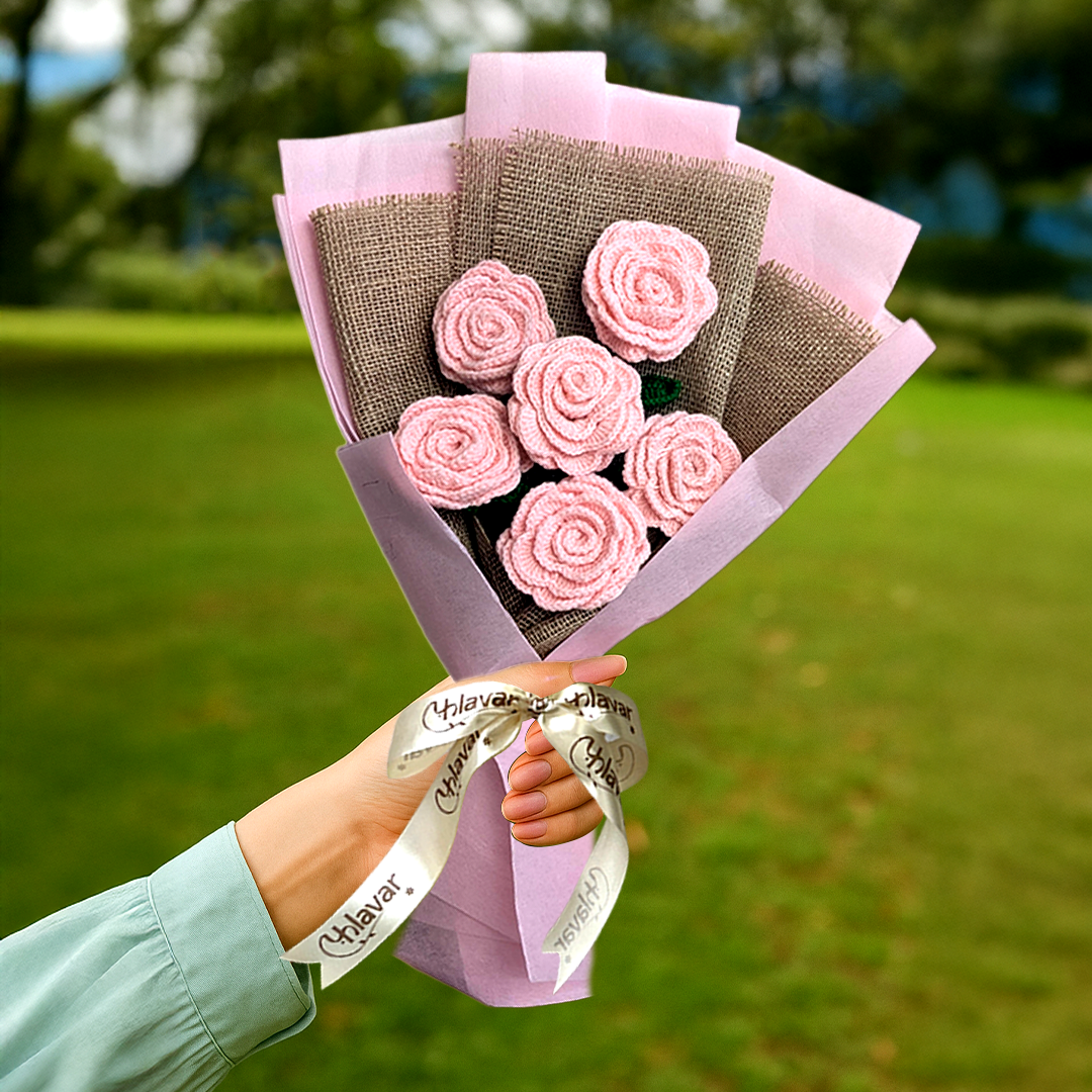 Pink Crochet Rose Bouquet – Set of 6