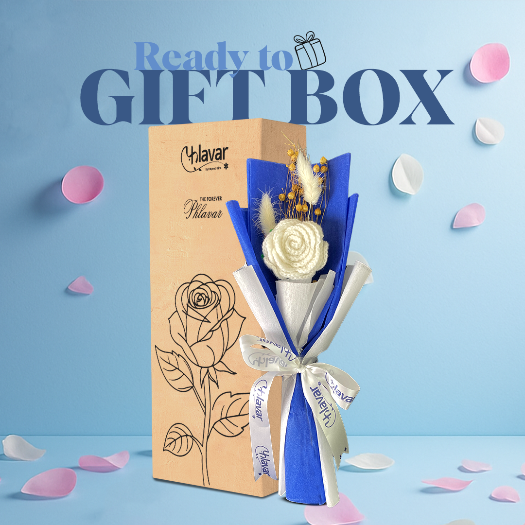 Single Crochet White Rose Bouquet